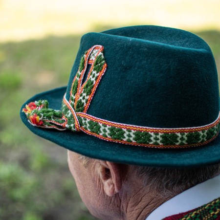 Dzūkiškos dainos ir šokiai prie Nemuno